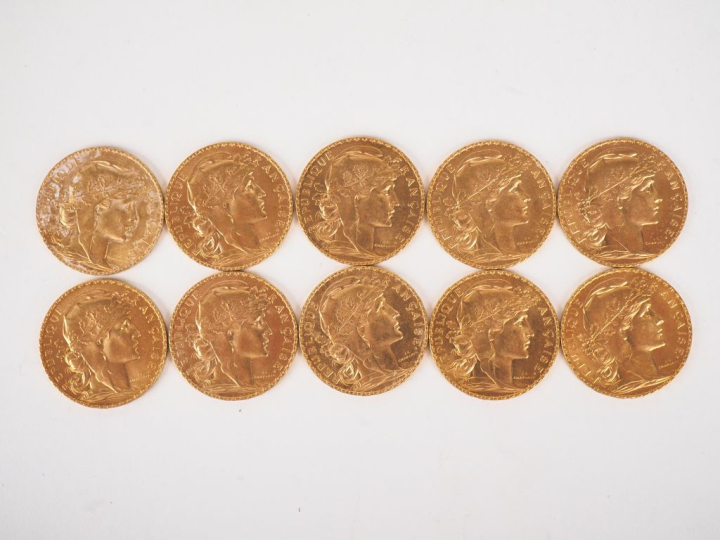 Dix pièces de 20 Francs or, 1914. FRAIS ACHETEURS 10% HT.   