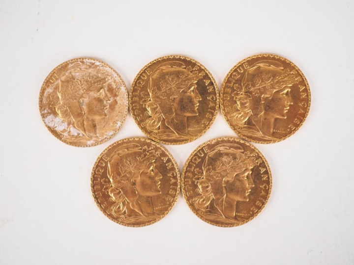 Cinq pièces de 20 Francs or, 1914. FRAIS ACHETEURS 10% HT.   