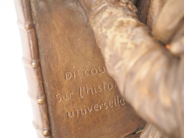 Ecole française XIXème. "Bossuet" Sculpture en bronze à patine médaill