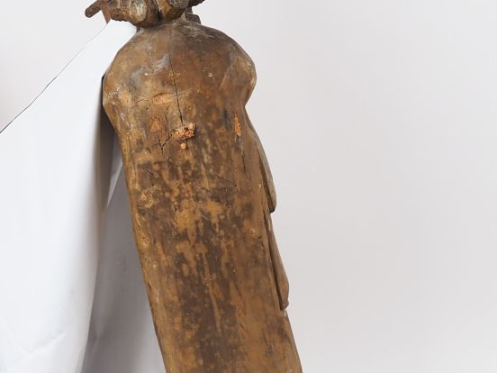 Sculpture fin XVIIIème début XIXème en bois. "Evêque orthodoxe". H. 10