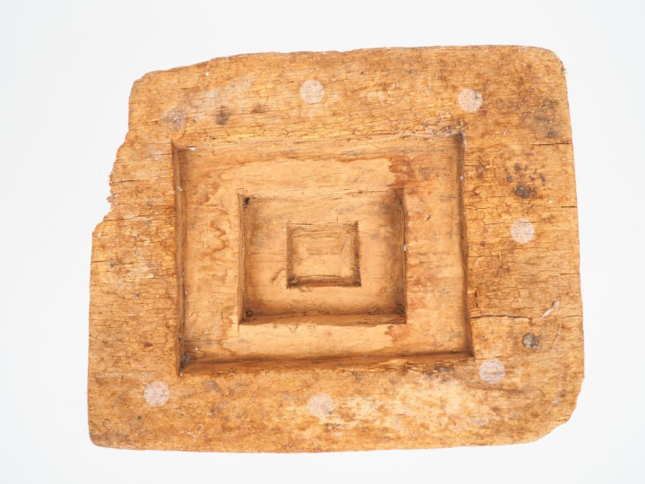 Tabouret Ashanti, Ghana Bois à patine blonde, accident et manque H. 29