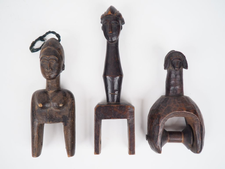 Lot de trois étriers de poulies, Côte d’Ivoire A. Gouro Bois à patine 