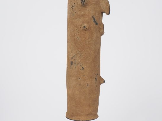 Tête Bura Asinda Sikka, Niger Terre-cuite à engobe clair H. 26,5 cm Sc