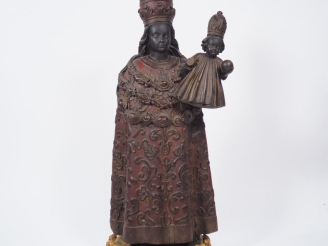 Vente aux enchères Grande Vierge noire à l’Enfant, dite "Notre-Dame de Font-Romeu", en bo