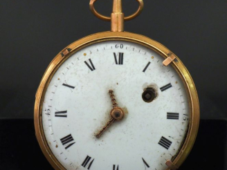 Vente aux enchères Montre de gousset XIXème en or jaune 750. Cadran émaillé à chiffres ro