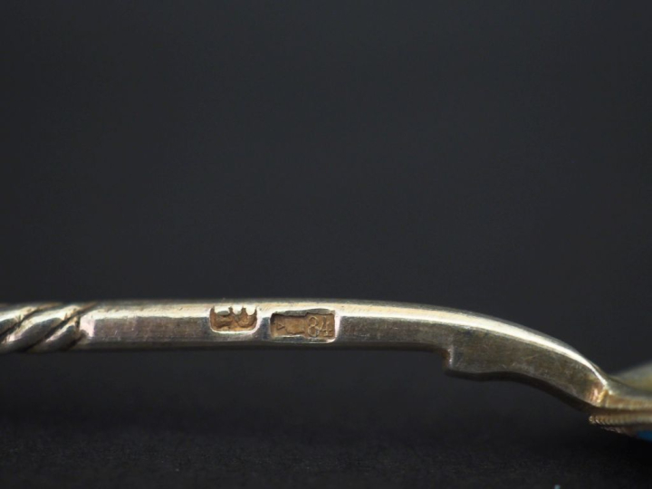 Dix petites cuillères à thé en vermeil et émail cloisonné. Moscou, déb