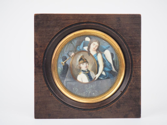 Vente aux enchères Miniature début XIXème, "allégorie de la renommée présentant un portra