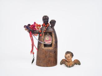 Vente aux enchères Sujet fin XVIIIème - début XIXème en bois sculpté, "Saint personnage e
