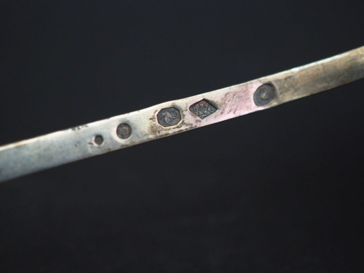 Louche à punch fin XVIIIème - début XIXème en argent 950, poinçon au 1