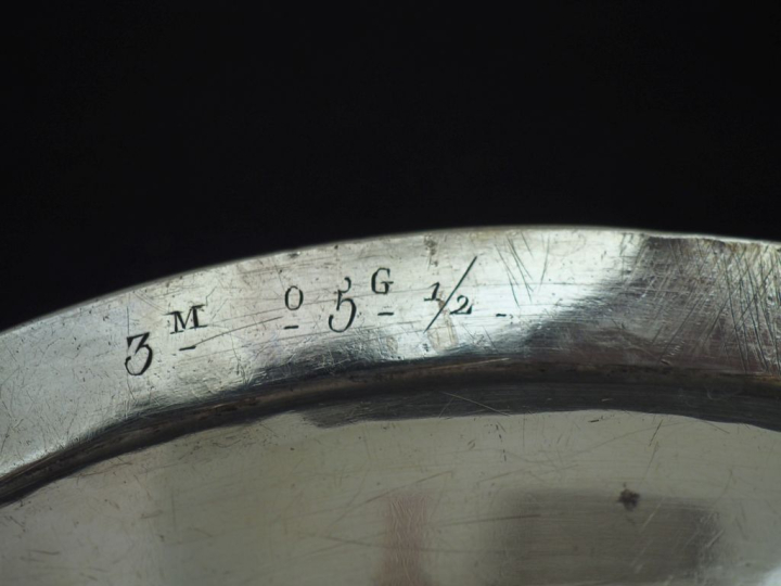 Plat rond début XIXème en argent 950, poinçon au 2ème Coq, modèle à fi