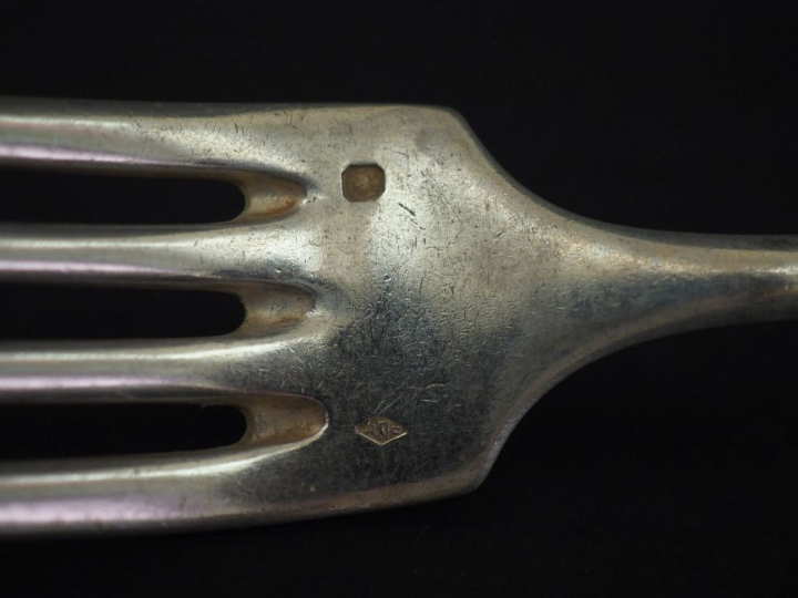 Suite de six grands couverts en argent 925, poinçon Minerve, modèle un