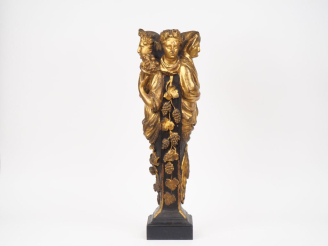 Vente aux enchères Sculpture en bois noirci et doré à décor de quatre gaines figurant les