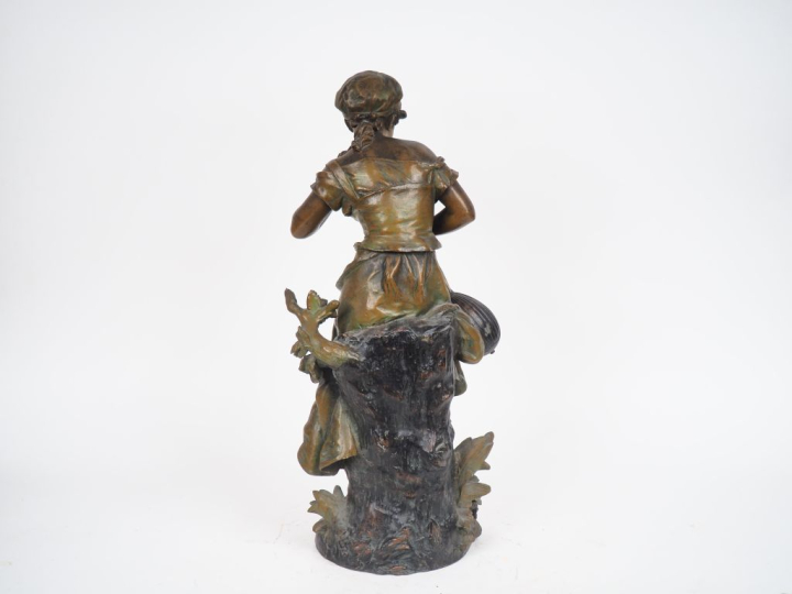 MOREAU.  "Poésie moderne". Sujet en régule polychrome.  H. 56 cm