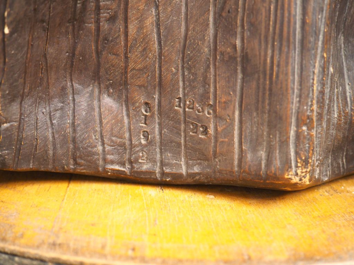 GOLDSCHEIDER.  Exceptionnelle et grande sculpture grandeur nature en s