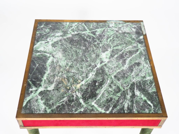 Table à jeux 1940 piétement et ceinture gainés de velours, plateau à l