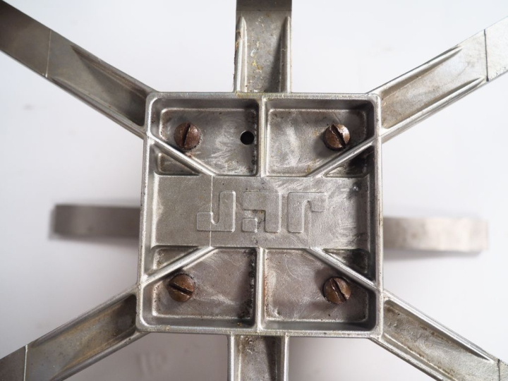 Table de salle à manger à allonges, piétement en métal chromé, réglabl