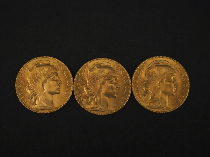 Trois pièces de 20 Francs or, 1914. FRAIS ACHETEURS 10% HT.   