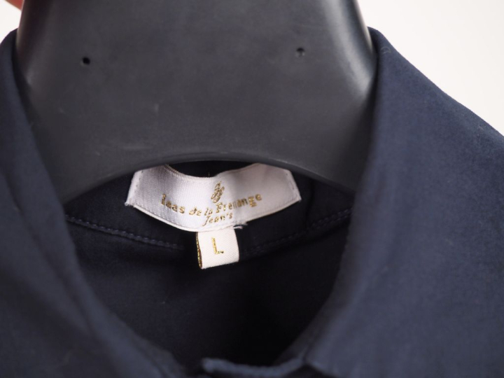 Inès de LA FRESSANGE Chemise noire en coton (97%), à décor de plis à l