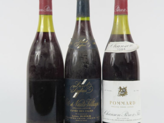 Vente aux enchères 3 BOUTEILLES : 2 POMMARD CHANSON   FILS 1984 1 SE/PRÉSUMÉE - 1 CÔTE DE