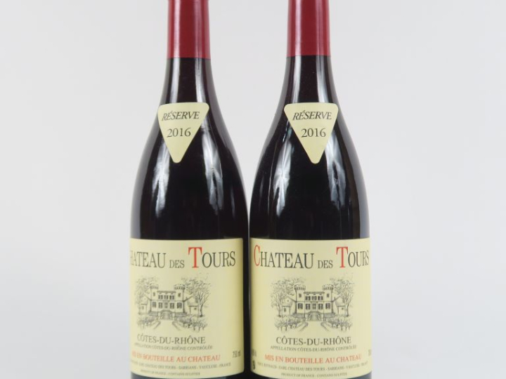 2 BOUTEILLES CHÂTEAU DES TOURS EMMANUEL RAYNAUD CÔTES DU RHÔNE - 2016