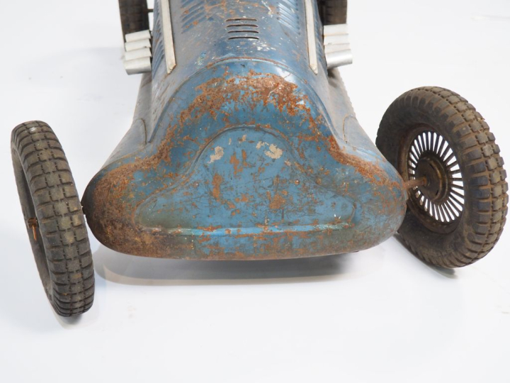 TALBOT GRAND-PRIX.  Voiture à pédales. Dim. 54 x 125 x 40 cm. (sans le