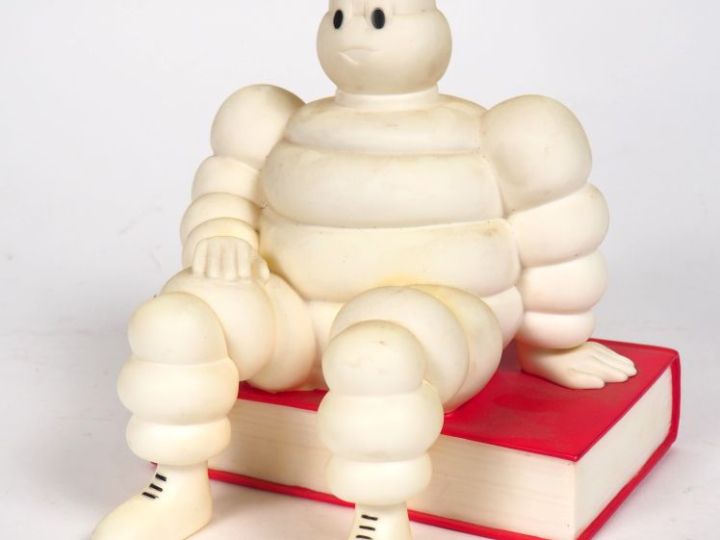 MICHELIN.  Plastoy Tirelire Bibendum édition 2006.