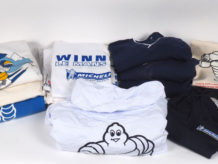 MICHELIN.  Lot de vêtements publicitaires comprenant :  - sept tee-shi