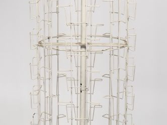 MICHELIN.  Grand présentoir tournant pour cartes routières sur roulett