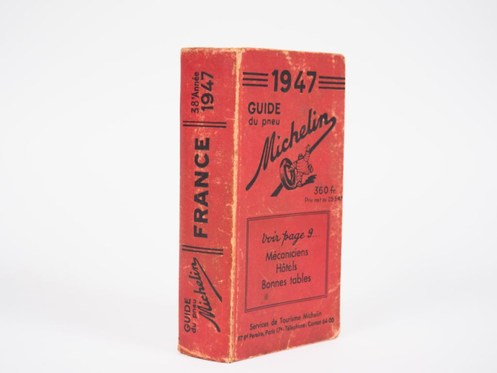 MICHELIN.  Guide rouge 1947. (petits accidents et frottements).