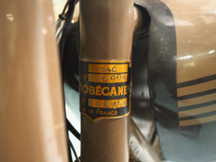 MOTOBECANE. Moto 125 cm³, année 1956. Kilométrage : 19 660 Type Z54C, 