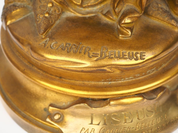 CARRIER-BELLEUSE.  "La liseuse". Grande sculpture chryséléphantine en 