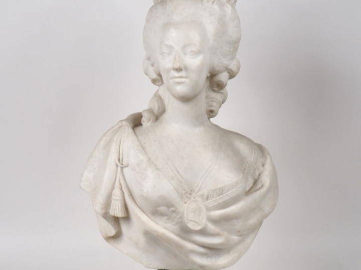 Ecole française XIXème.  "portrait de Madame de Pompadour en buste".  