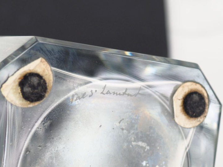 BACCARAT.  Partie de service de verres en cristal comprenant 25 verres