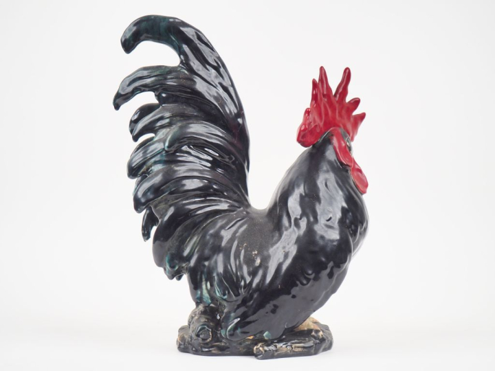 VALLAURIS.  Grand sujet en céramique polychrome  "le coq". H. 38 cm