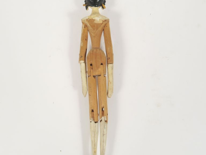 Poupée en bois articulé allemande circa 1840/1850 GRODNERTAL en bel ét