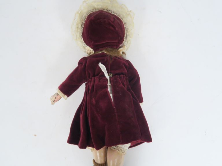 Poupée de fabrication allemande pour le marché français marquée Dep Si