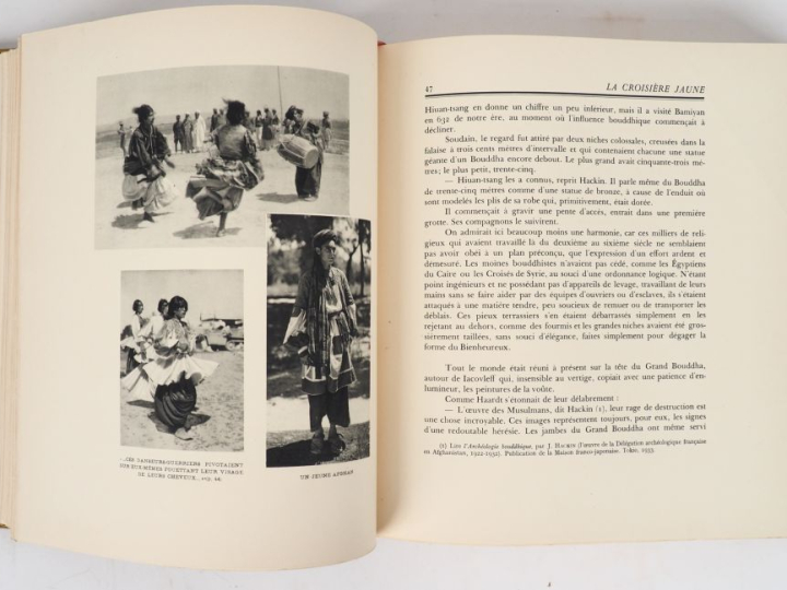 [CITROËN]. LE FÈVRE (Georges). Expédition Citroën Centre-Asie. LA CROI