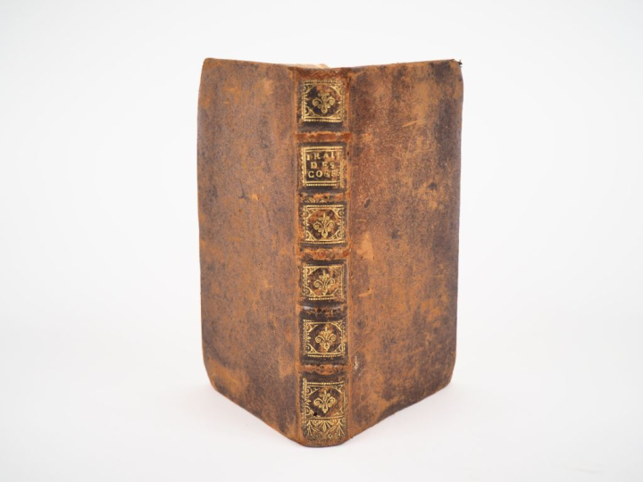 [VASSETZ (Abbé de)]. TRAITÉ CONTRE LE LUXE DES COEFFURES. Paris, Coute