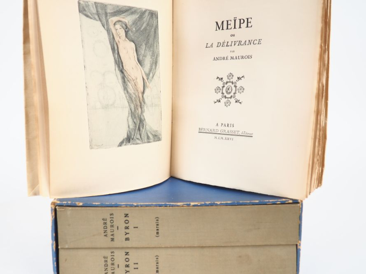 MAUROIS (André). 	MEÏPE ou LA DÉLIVRANCE. Paris, Grasset, 1926. In-4 b