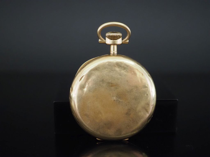 LIP, type courant Montre de gousset en or jaune 750.  Cadran à chiffre