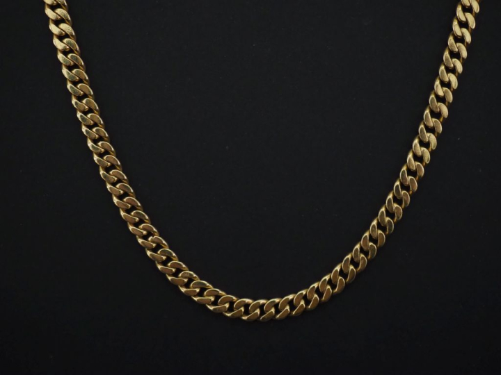 Sautoir en or jaune 750, maille gourmette.  Larg. 0,5 cm Poids. 80,98 