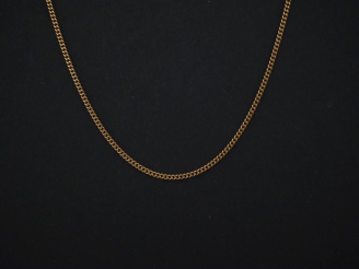 Vente aux enchères Chaine en or jaune 750, maille gourmette. Long. 53 cm Poids. 4,19 g   