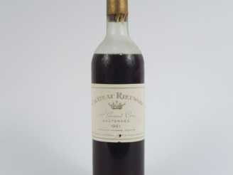 Vente aux enchères 1 BOUTEILLE CHÂTEAU RIEUSSEC 1er CC SAUTERNES - 1961 - BEP/ETLA/BLS