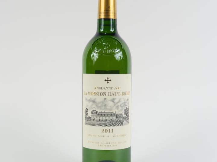 1 BOUTEILLE CHÂTEAU LA MISSION HAUT BRION BLANC CC GRAVES - 2011