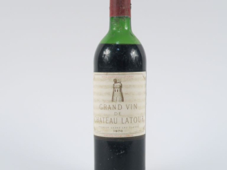 Vente aux enchères 1 BOUTEILLE CHÂTEAU LATOUR 1er GCC PAUILLAC - 1970 - MEP-BEP/CAPSULE A
