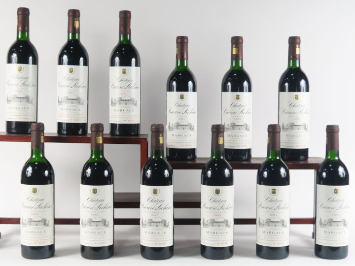 12 BOUTEILLES CHÂTEAU PRIEURÉ LICHINE GCC MARGAUX - CBO - 1985 - 4 BG/