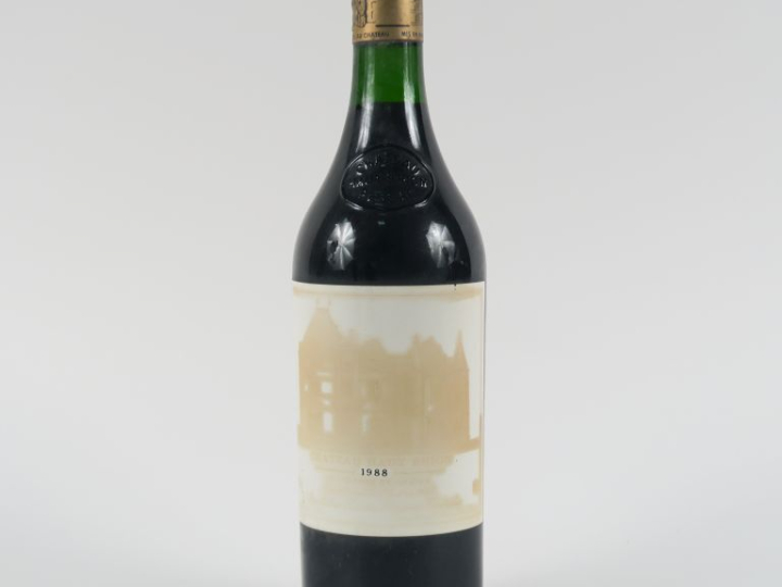 1 BOUTEILLE CHÂTEAU HAUT BRION 1er GCC GRAVES - 1988 - EF
