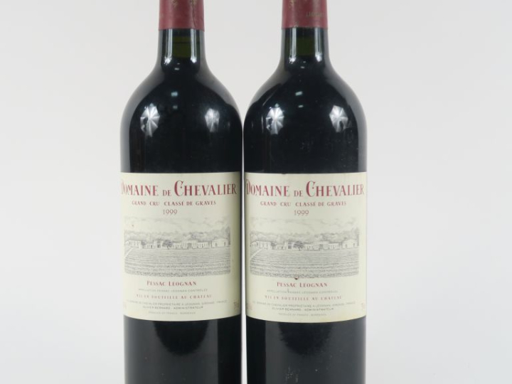 2 BOUTEILLES DOMAINE DE CHEVALIER GCC GRAVES - 1999