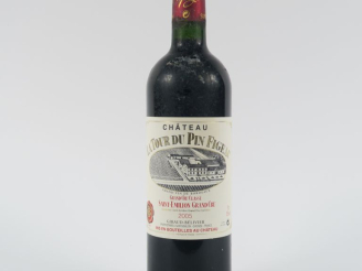 Vente aux enchères 1 BOUTEILLE CHÂTEAU LA TOUR DU PIN FIGEAC GCC ST ÉMILION - 2005