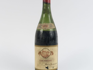 Vente aux enchères 1 BOUTEILLE CLOS VOUGEOT PAUL DARGENT - 1928 - VIDANGE/CAPSULE ABIMÉE